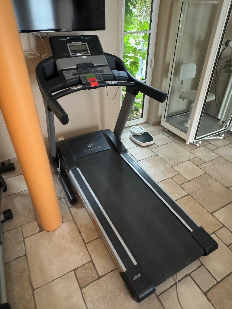 NordicTrack loopband in zeer goede staat, Ophalen, Gebruikt, Benen, Loopband