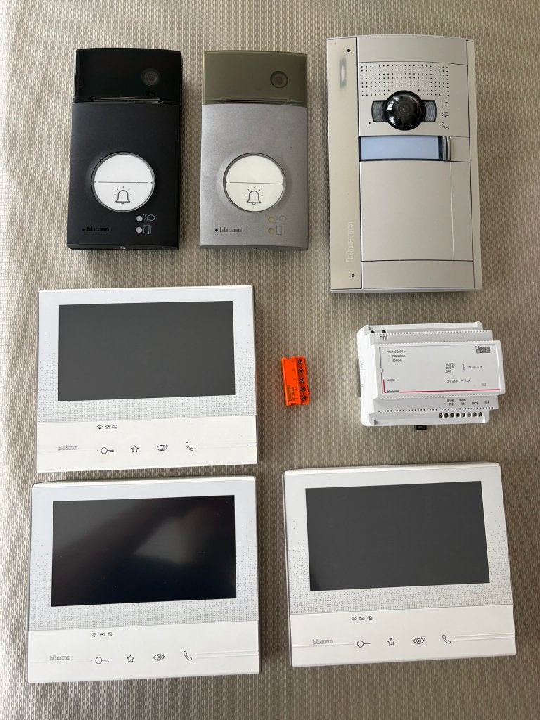 Legrand Bticino Video Deurcommunicatie intercom, Ophalen of Verzenden, Compatibel met smartphone, Gebruikt, Draadloos