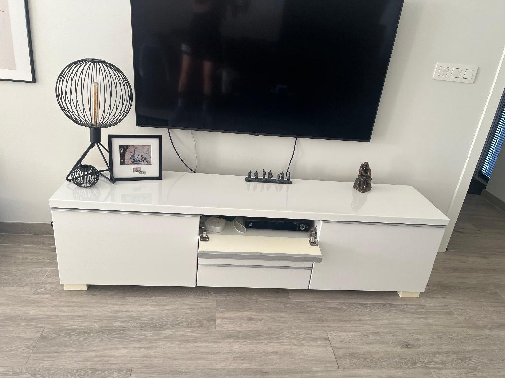 tv kastje, 25 à 50 cm, Moins de 100 cm, 150 à 200 cm, Enlèvement