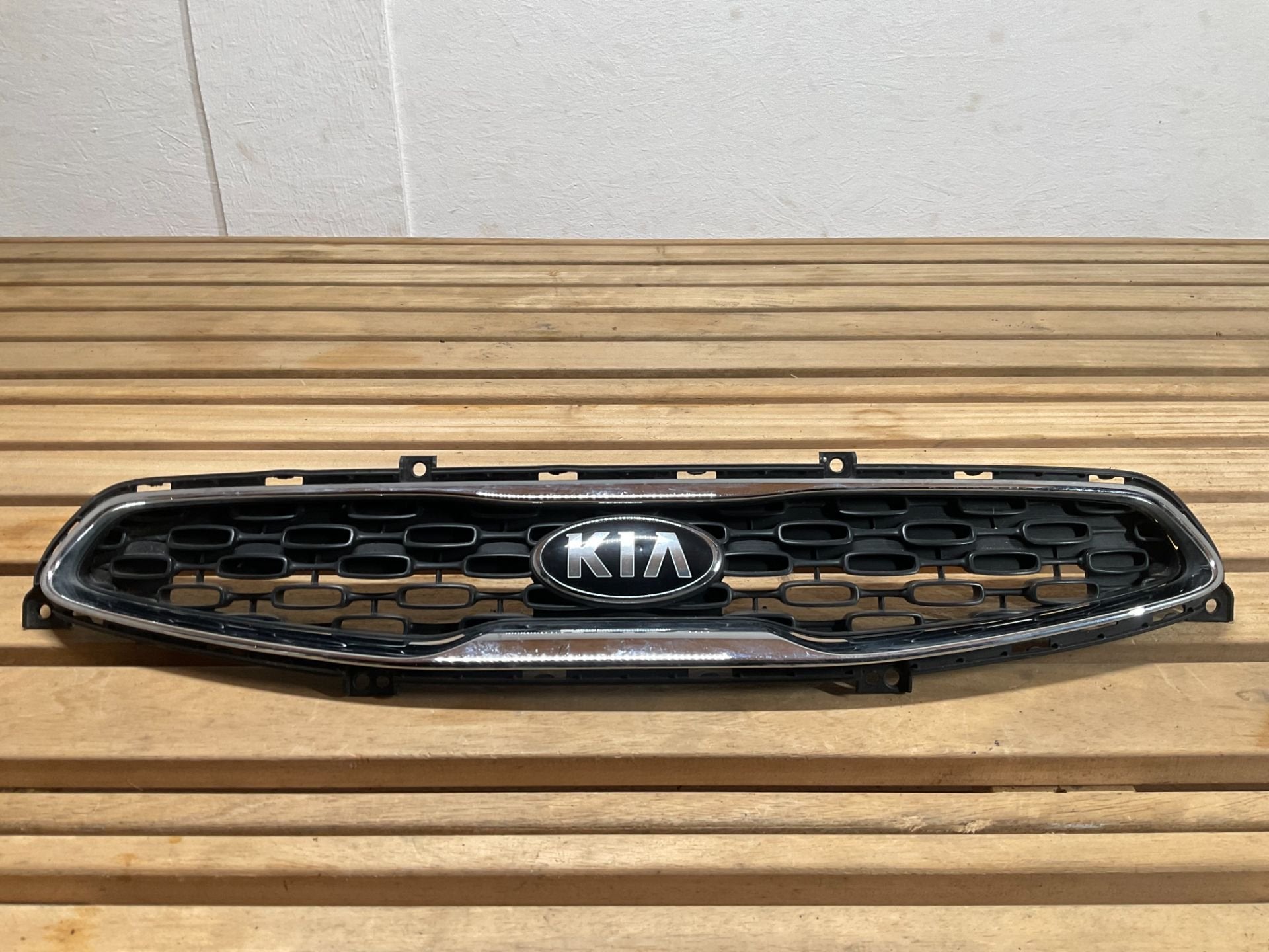 Bumper Grill Kia Picanto TA 86351-1Y500 gril KIA-133, Auto-onderdelen, Heolleung-ro 12
06797  Seoul, Info@kia.com, Kia Corporation