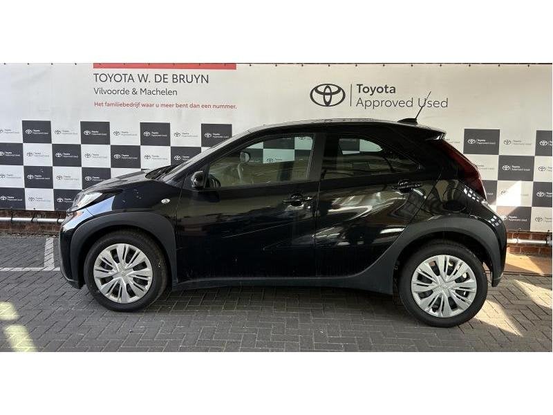 Toyota Aygo play, Auto's, Toyota, 72 pk, Zwart, Bedrijf, Handgeschakeld