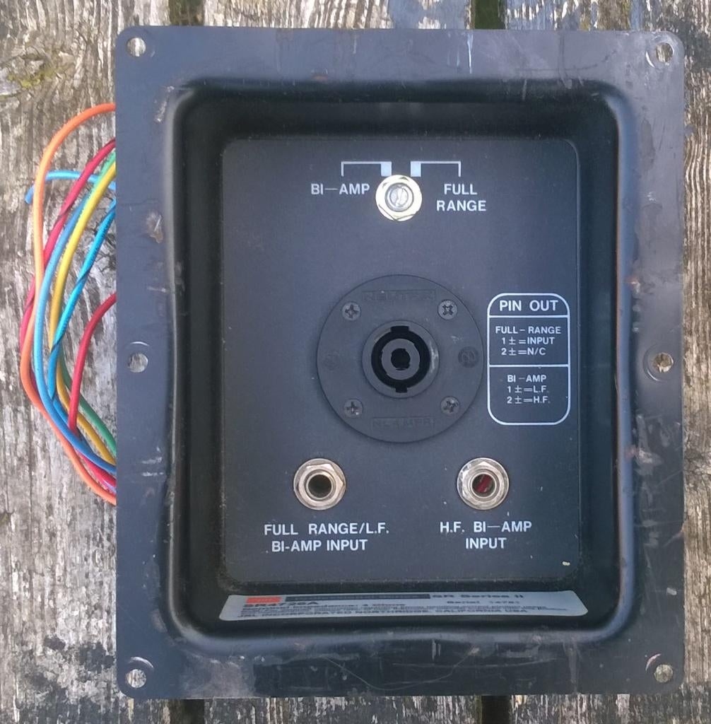 Aansluitpaneel JBL 4726A, Musique & Instruments, Enlèvement ou Envoi, Utilisé, Appareillage