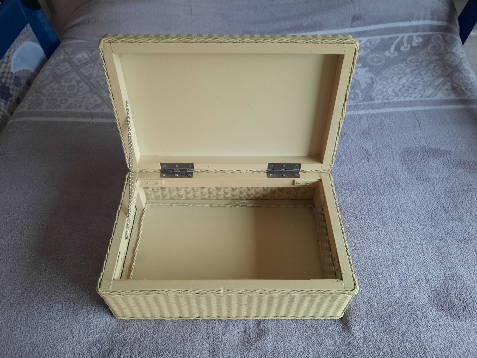 rieten kist, Huis en Inrichting, Woonaccessoires | Kisten, Ophalen