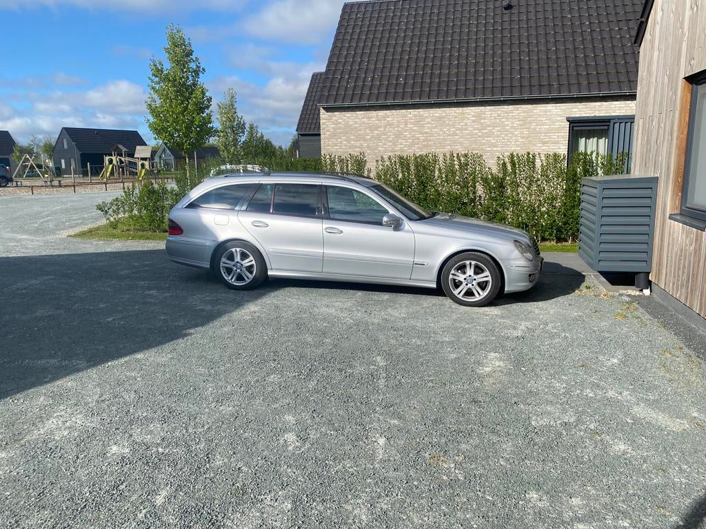 Mercedes E 200 Avantgarde Break, Auto's, Automaat, Particulier, Te koop, Break