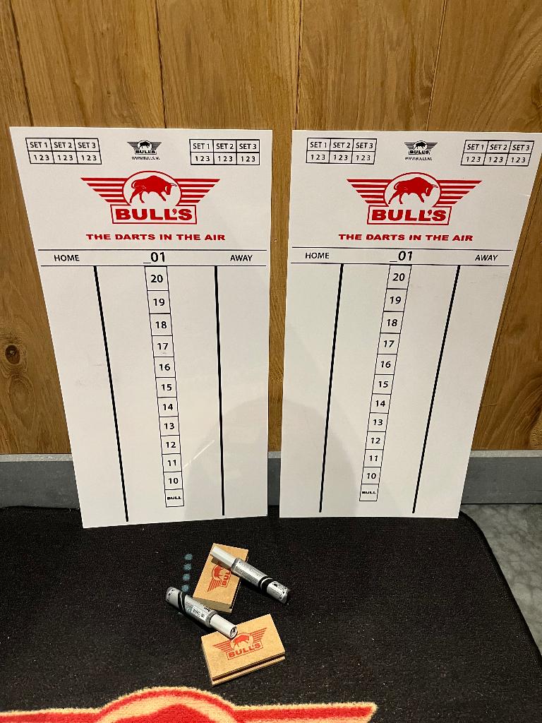 Darts 2 x bulls scorebord ( nieuw ), Sports & Fitness, Fléchettes, Enlèvement, Neuf, Autres types