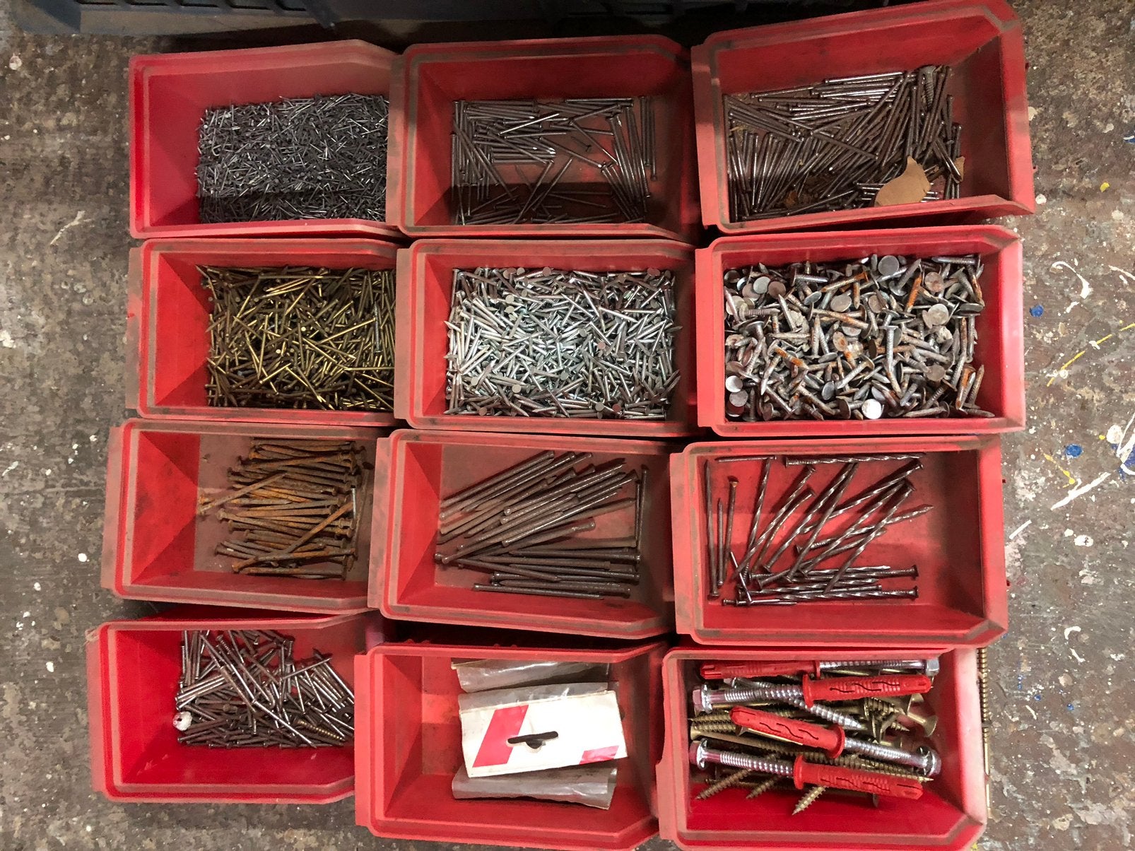 Lot verkoop, Bricolage & Construction, Quincaillerie & Fixations, Enlèvement, Neuf, Clous