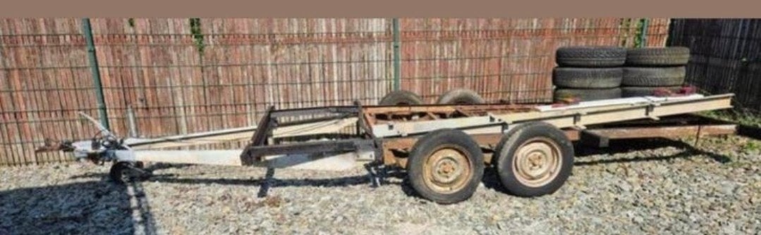 Châssis de caravane double essieux pour faire une remorque., Enlèvement