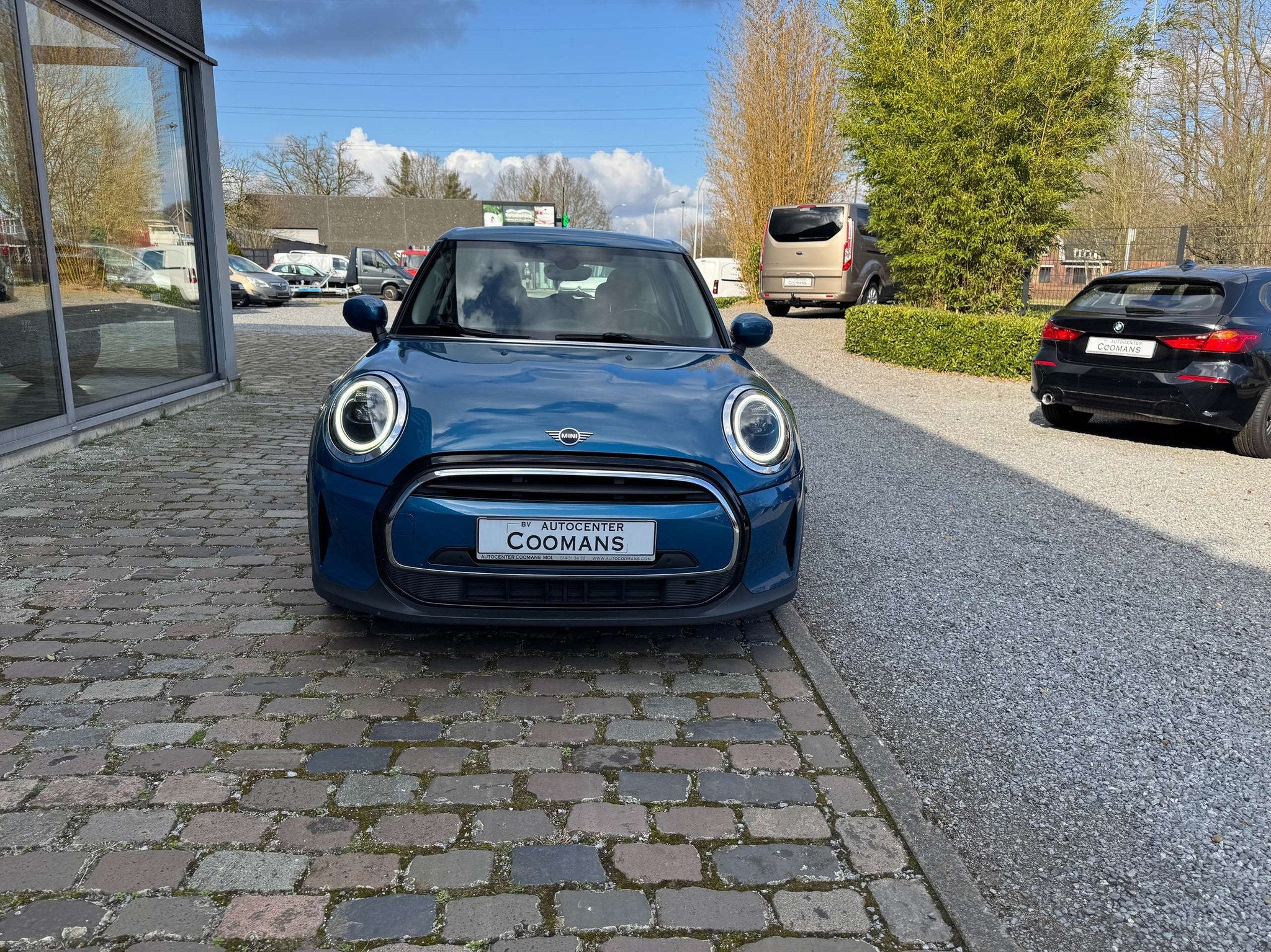 MINI One 1.5A OPF DCT (15.909 + BTW) (automatique), Autos, Mini, Cuir, 75 kW, Achat, Euro 6