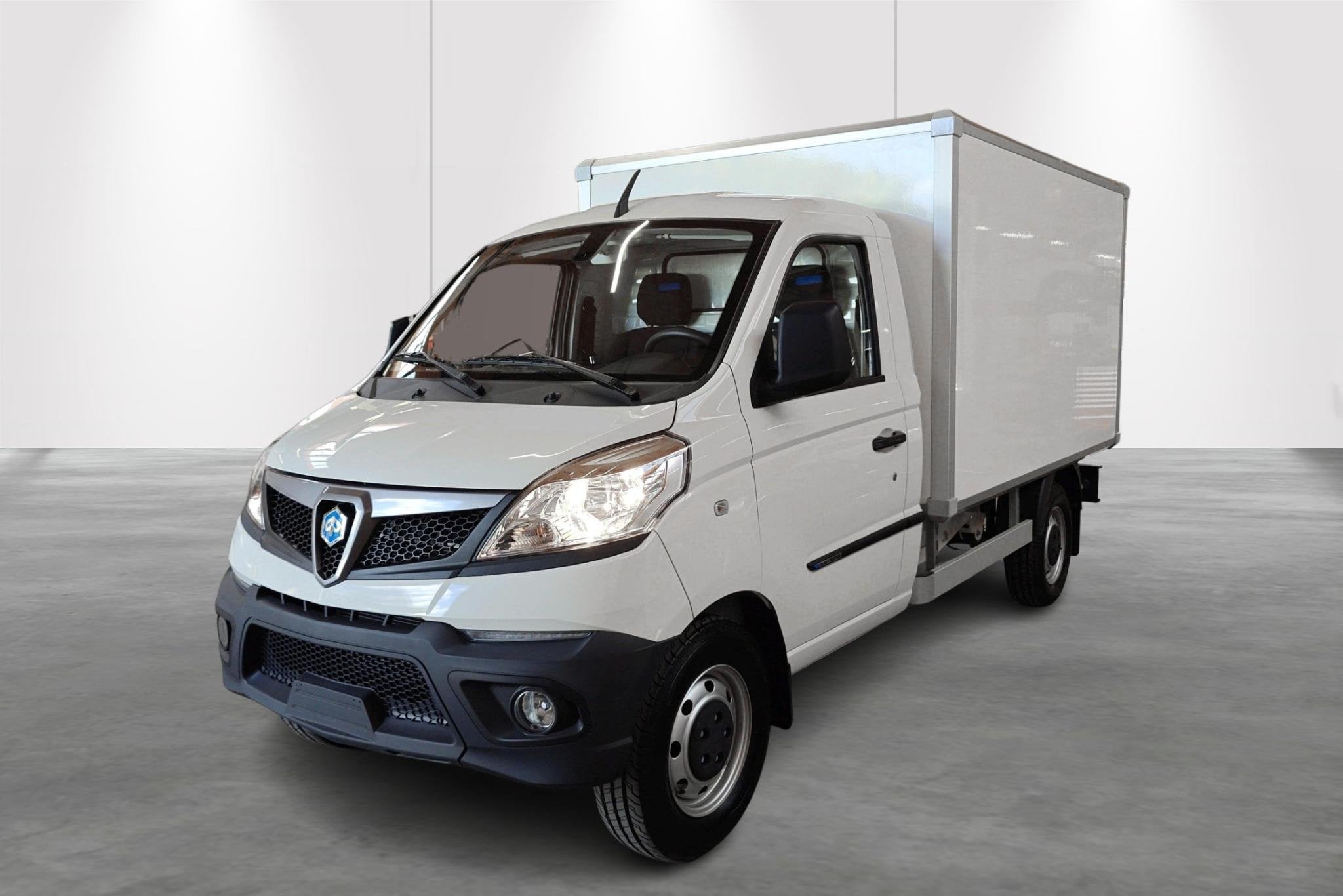 Piaggio Porter NP6 SWB CHAS 307 - NEUF!, Autos, Neuf, 600 kg, 2 places, Boîte manuelle