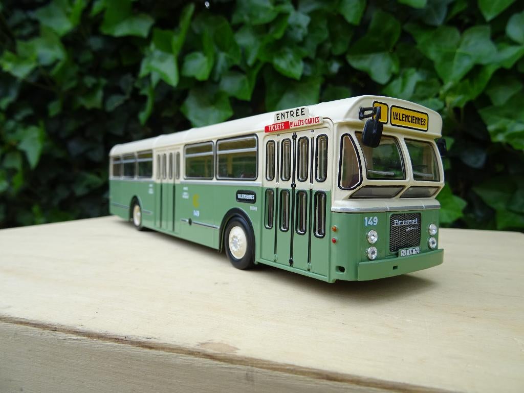 1966 Brossel BL55 Bus Ville de Valenciennes (FR) - 1/43, Enlèvement ou Envoi, Comme neuf, Bus ou Camion