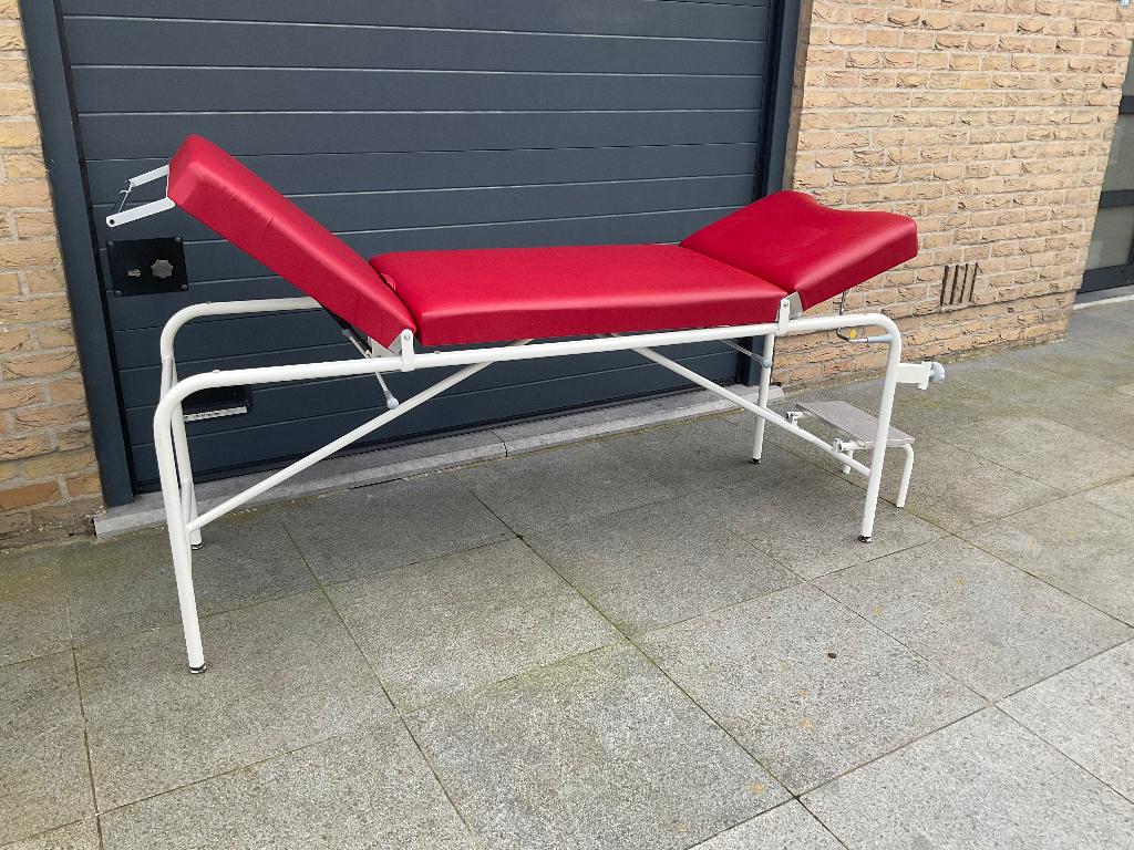 Massagetafel/behandelingstafel, Ophalen, Gebruikt, Massagetafel