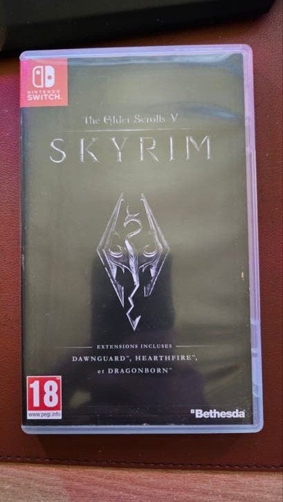 The Elder Scrolls V: Skyrim ( faire offre ), Vanaf 18 jaar, Overige genres, 1 speler, Ophalen of Verzenden