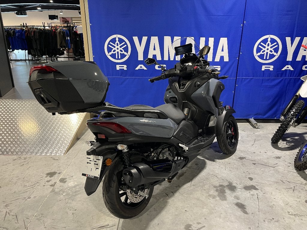 Yamaha Tricity 300 met MAAR 786KM, Motoren, Scooter, Occasion, 292 cc, Bedrijf