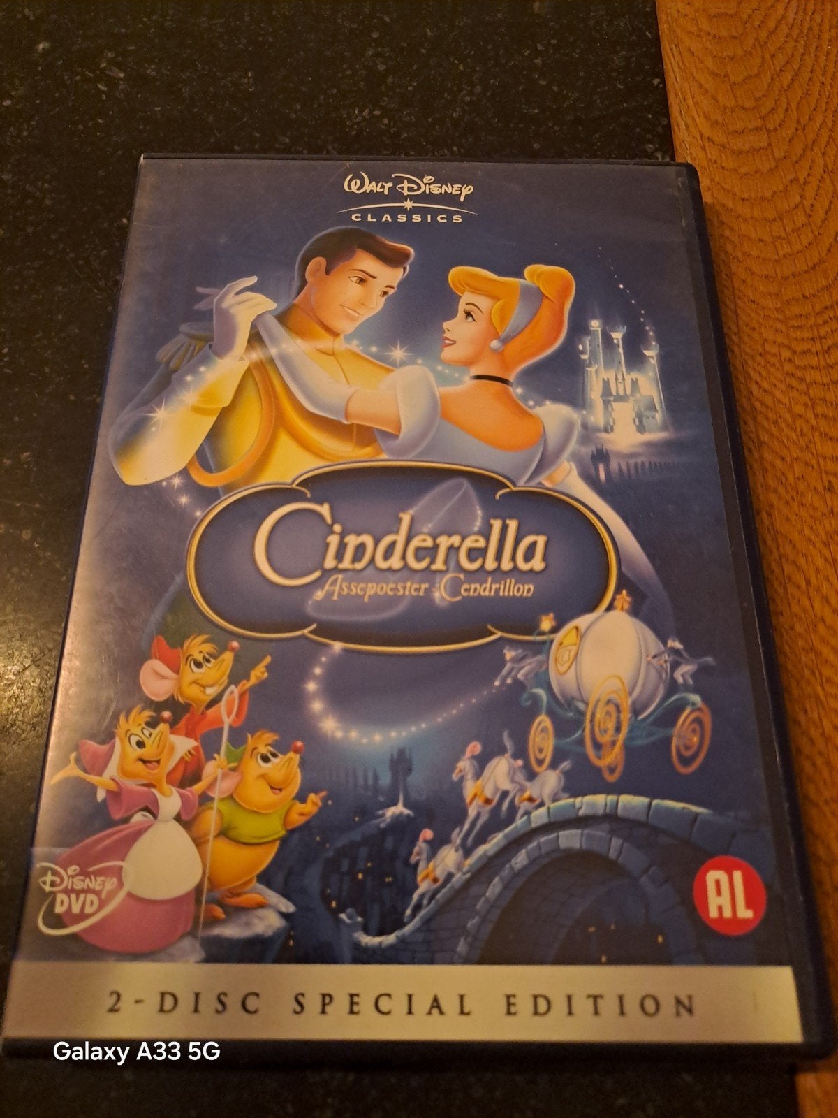 Cinderella, Ophalen