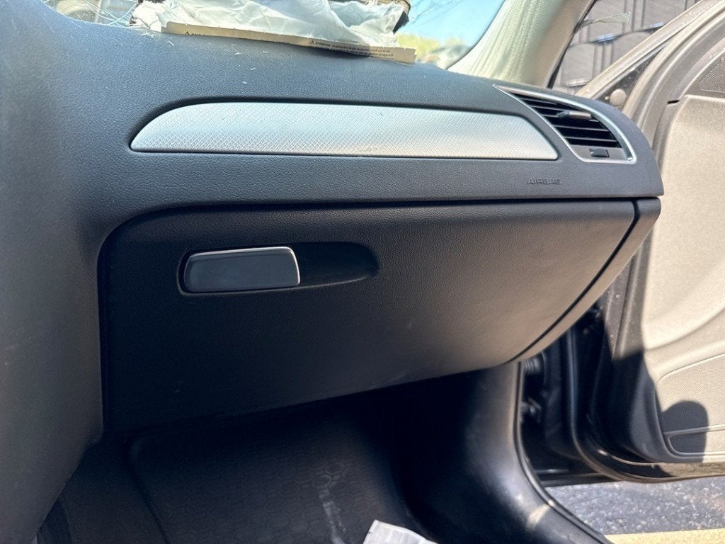 DASHBOARDKASTJE Audi A4 Avant (B8) (01-2007/12-2015), Info@audi.de, Audi, Audi AG, Gebruikt