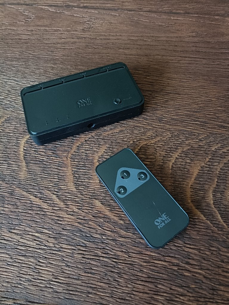 Commutateur Switch HDMI One For All SV1630 3 entrées, Enlèvement ou Envoi, Utilisé, Moins de 2 mètres, Câble HDMI