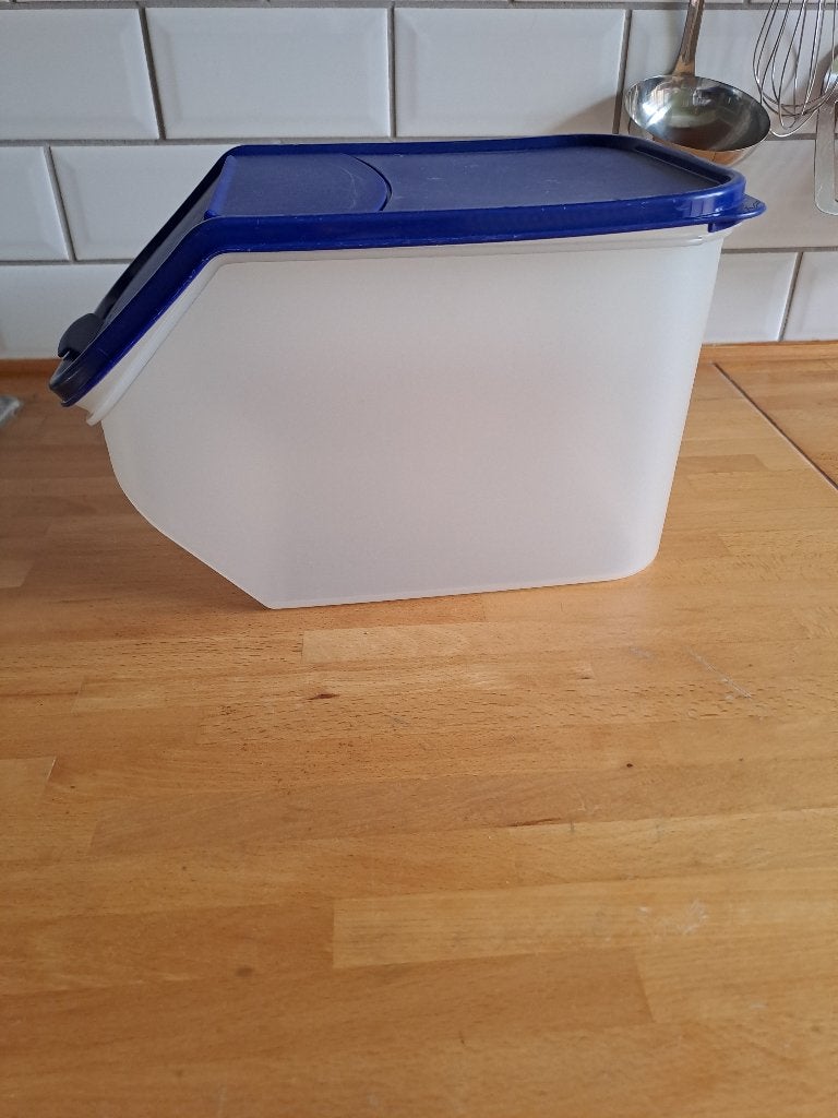 Tupperware, Ophalen