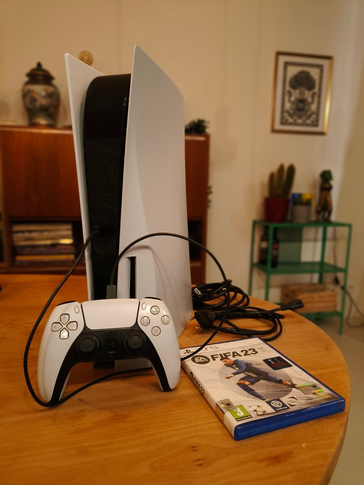 Édition disque Playstation 5 + pied + manette + FIFA23, Enlèvement, Utilisé, Playstation 5