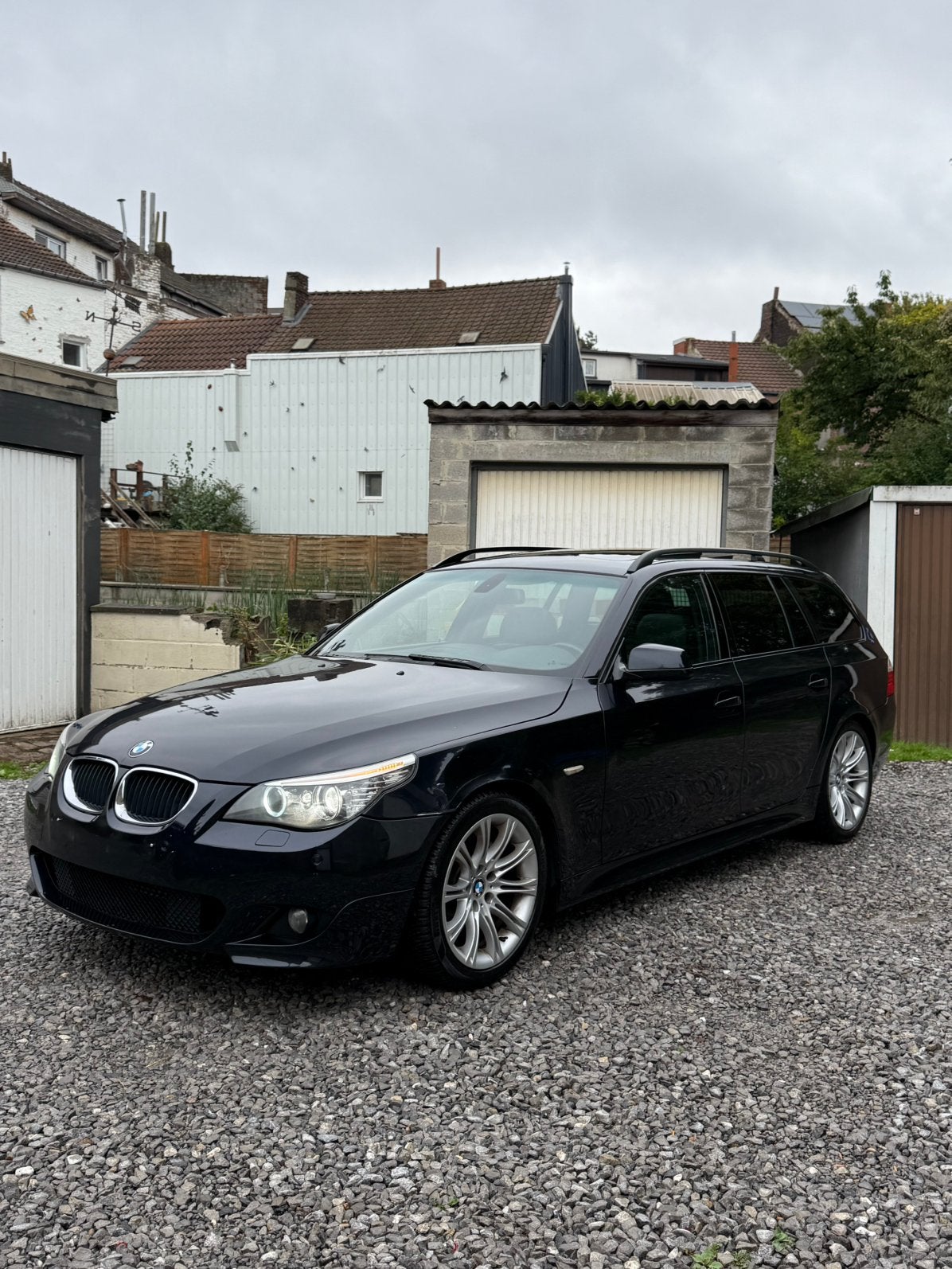 Bmw Serié 5 E60/E61 520D 177CV Facelift Pack M, Autos, Cuir, Euro 5, Noir, 5 portes