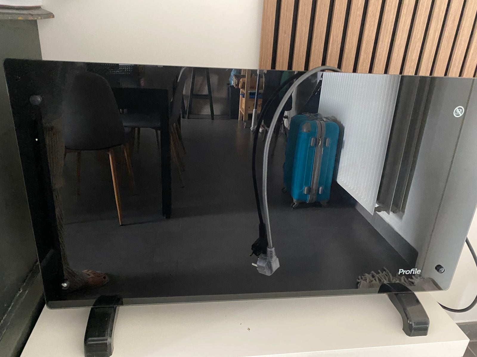 Elektrische verwarmingsconvector, Ophalen, Zo goed als nieuw, 200 tot 500 watt, Radiator