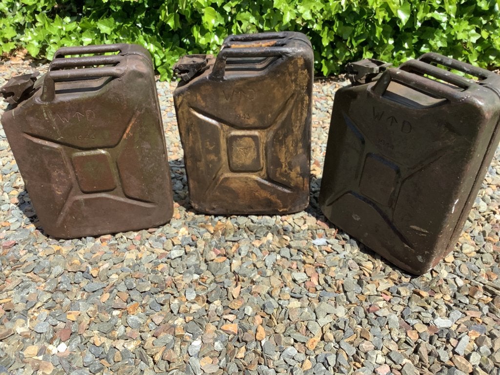 Jerrycan britannique ww2 terrain, Enlèvement