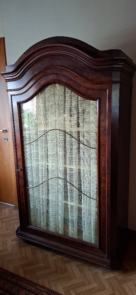 Kast met vitrine gratis, Ophalen, Gebruikt