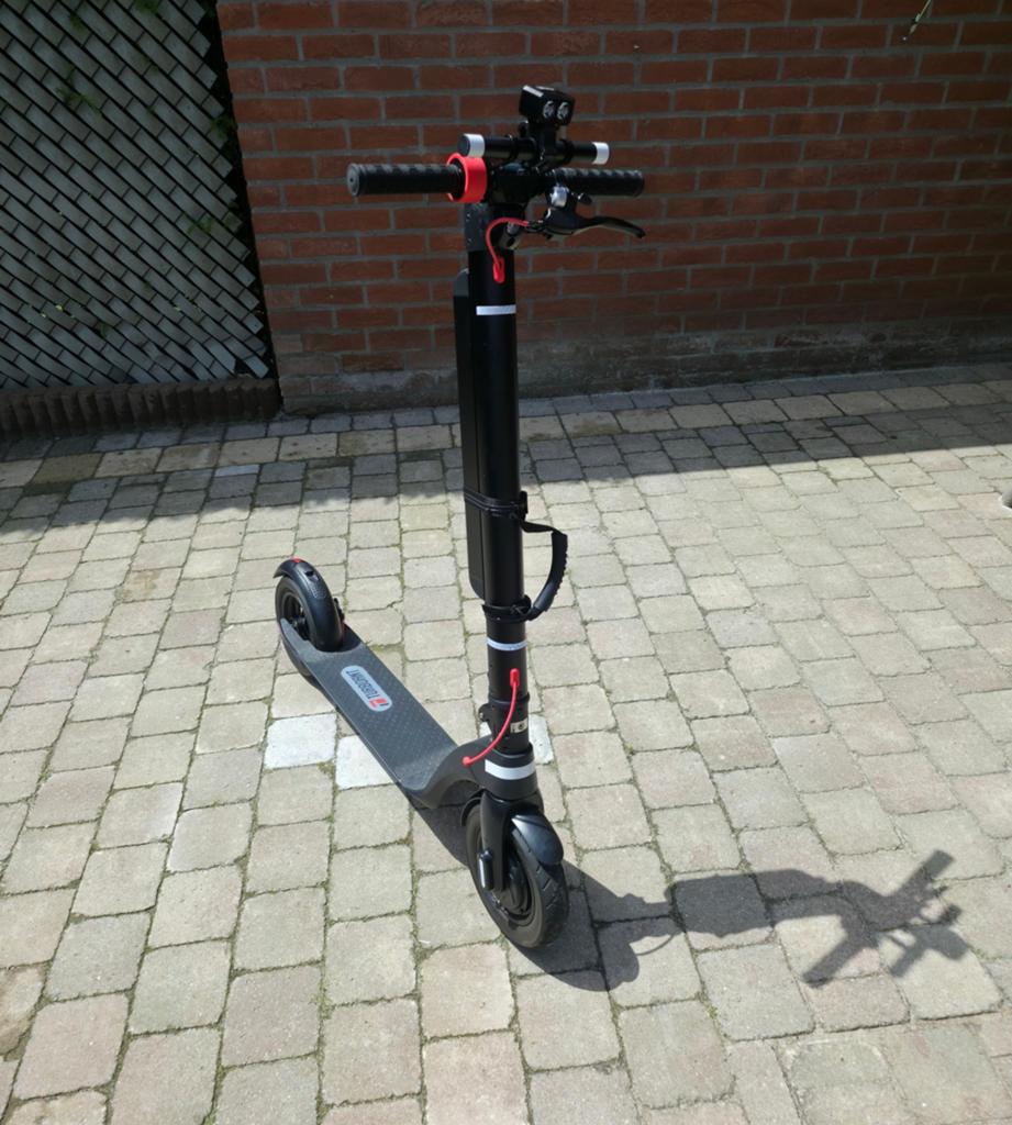 Electrische step Turboant. Zeer goede staat. Lange afstanden, Fietsen en Brommers, Steps, Zo goed als nieuw, Elektrische step (E-scooter)