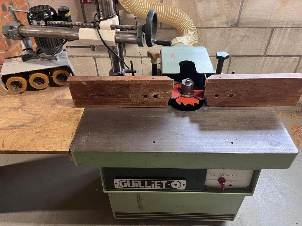 Toupie Guillet, Ophalen, Zo goed als nieuw