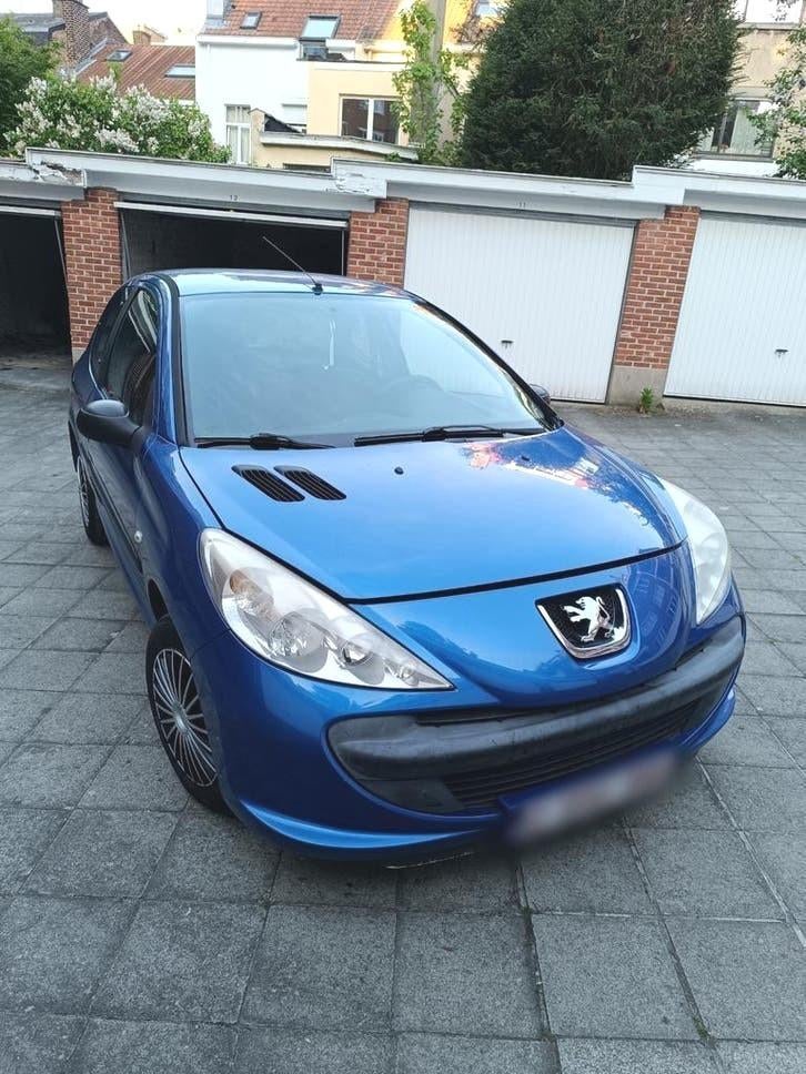 Peugeot 206+ 1.1 benzine 105km, MET keuring, Auto's, Voorwielaandrijving, 4 cilinders, Blauw, Particulier