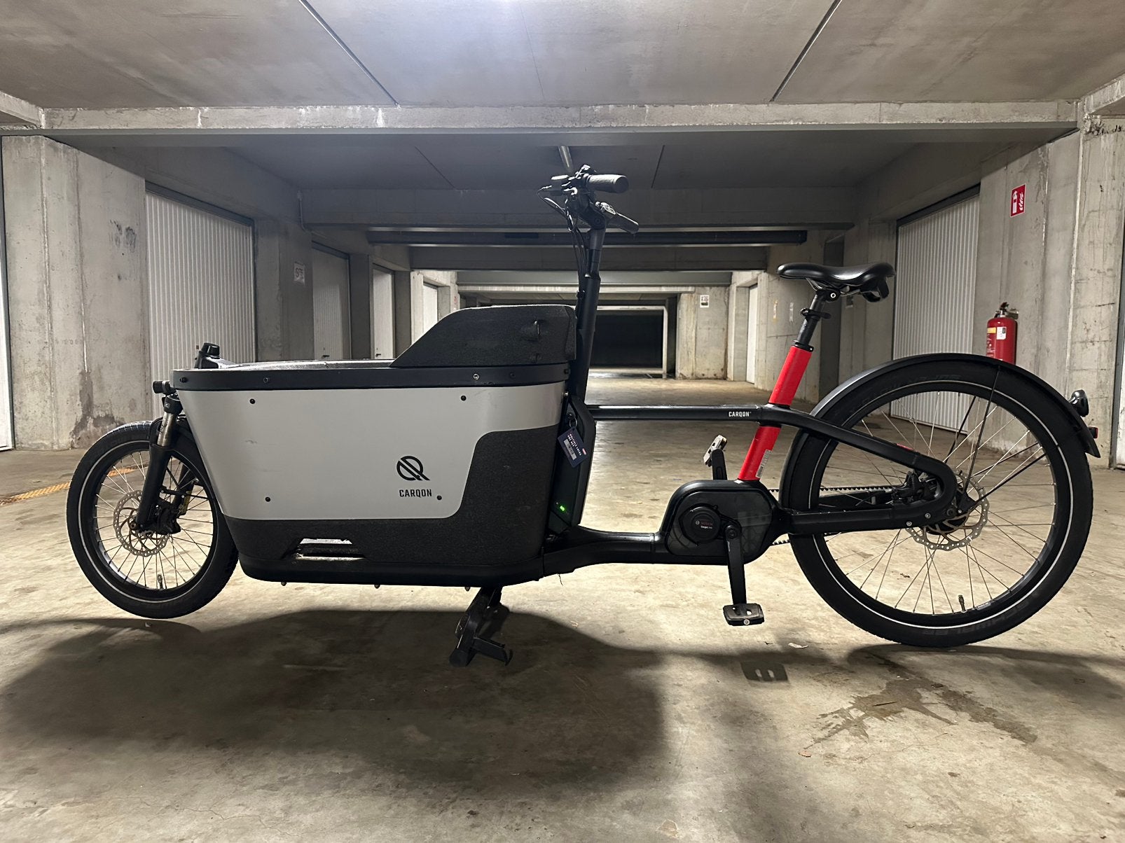 Bakfiets bosch cargo line, Vélos & Vélomoteurs, Vélos | Vélos avec bac, Comme neuf, 2 enfants, Enlèvement