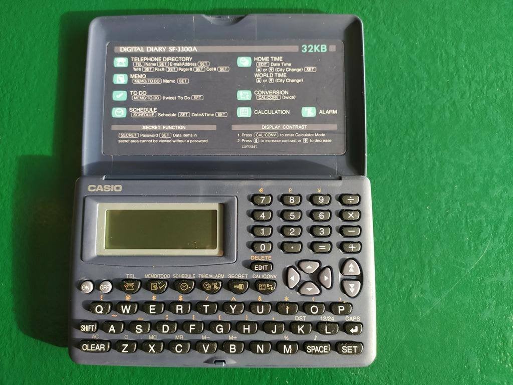 Casio Digital Diary SF-3300A | 32 KB, Diversen, Rekenmachines, Ophalen of Verzenden, Gebruikt