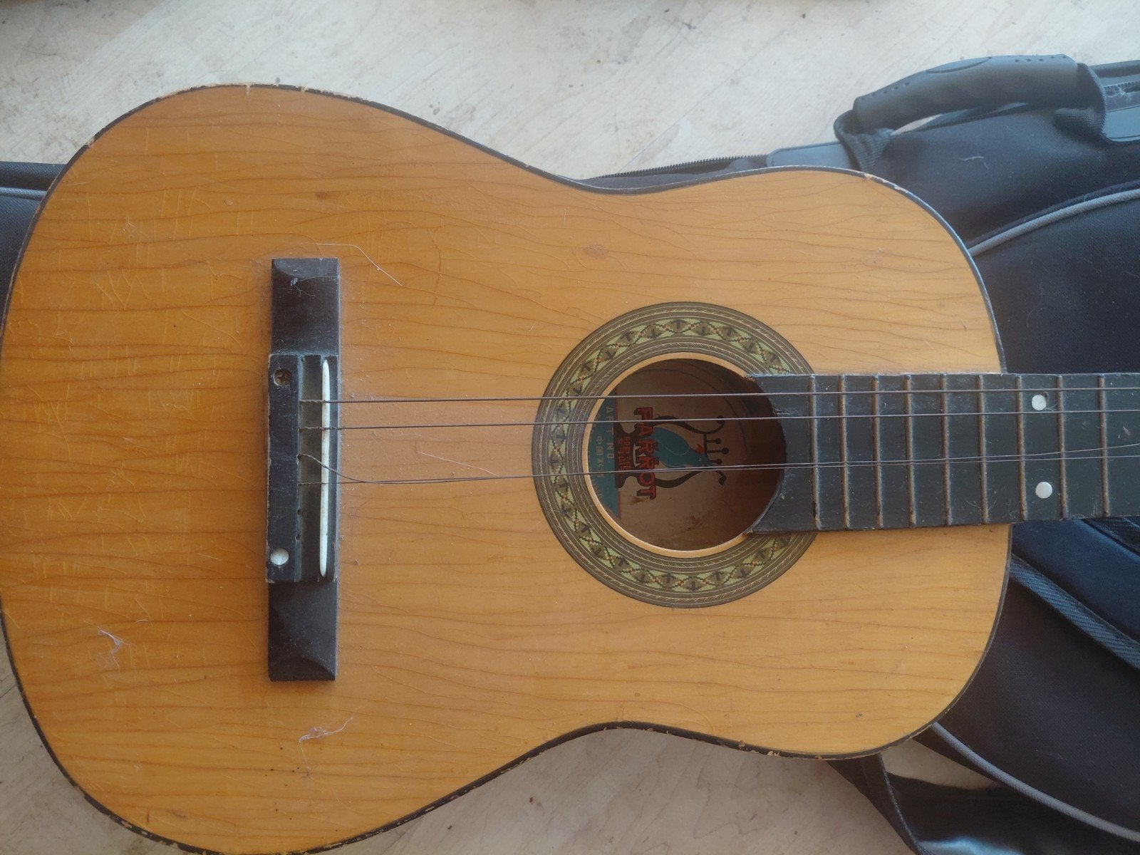 Vintage klassieke / Spaanse gitaar FARNOT – oud model, Ophalen