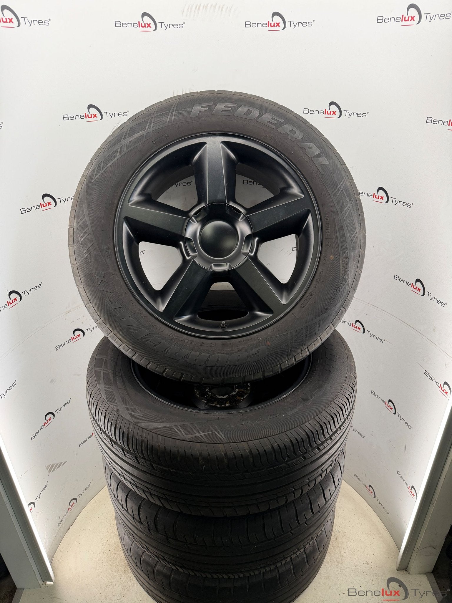 20'' Nissan Armada Patrol Titan Chevrolet Avalanche Tahoe CK, Gebruikt, -, 275 mm, -