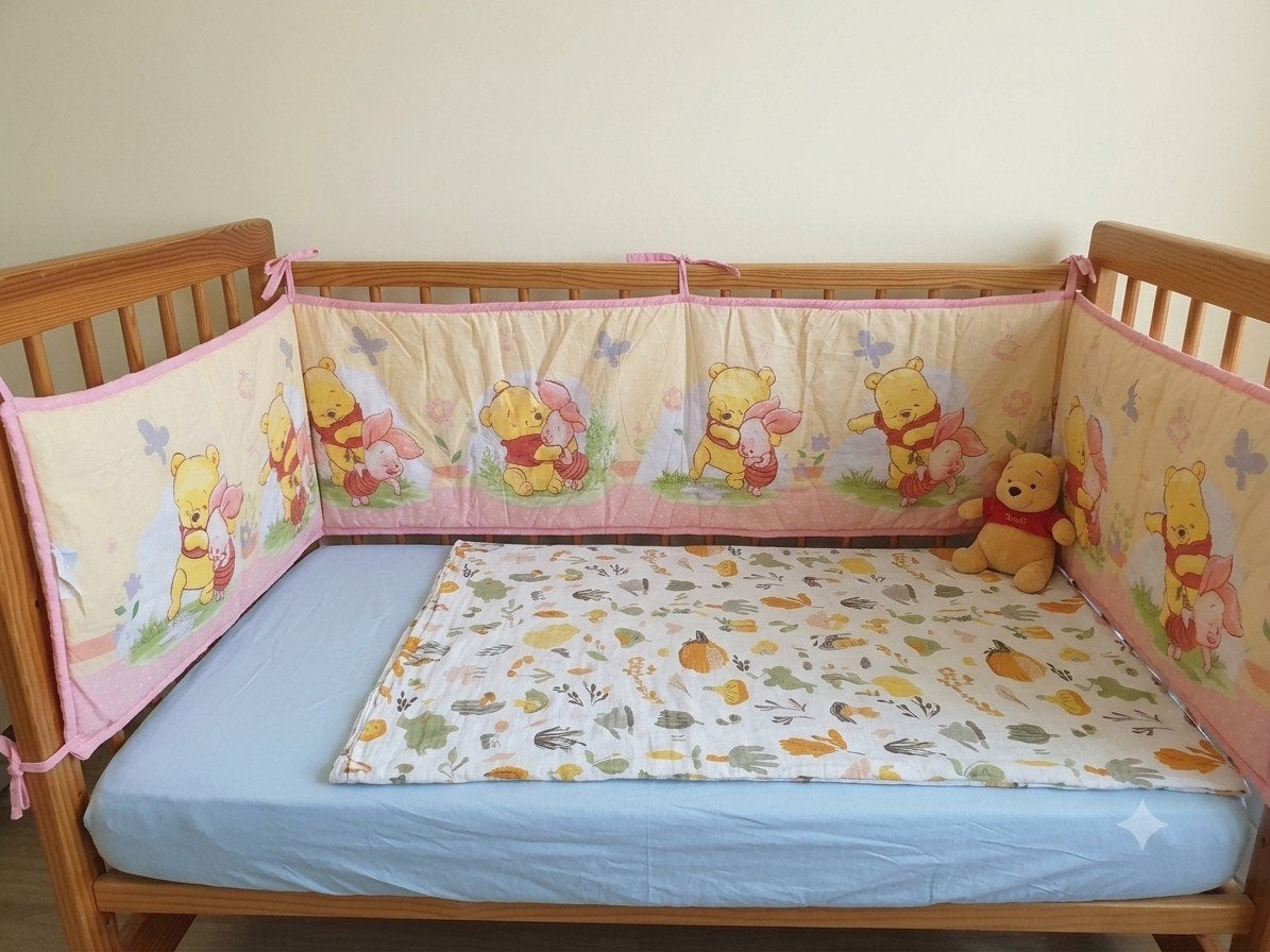 Beschermende bedbumper voor wiegje "Winnie de Poeh", Ophalen