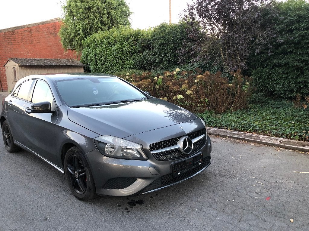 Mercedes-Benz, Auto's, Mercedes-Benz, Euro 5, Zwart, 4 cilinders, 75 kg