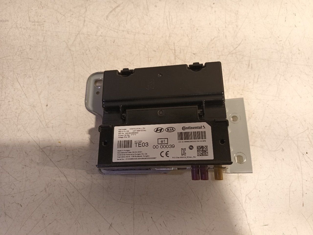 Antenne versterker Hyundai Santa Fe, Auto diversen, Autoradio's, Ophalen of Verzenden, Van der Ven Autorecycling B.V., Onderdelen@venauto.nl