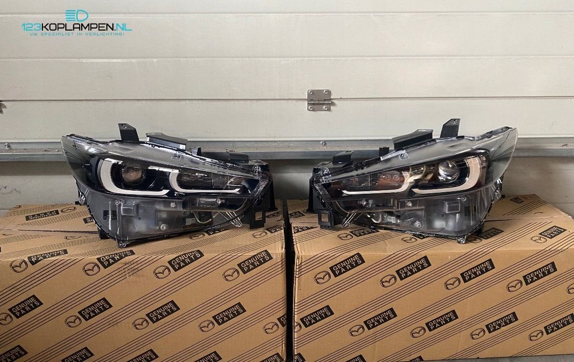 Mazda CX5 2 / II Facelift Full Led koplamp links rechts, Gebruikt, -, -, Ophalen of Verzenden