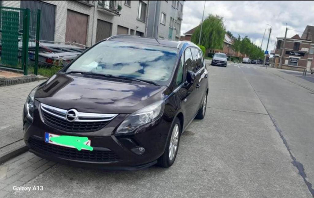 Opel zafira, Autos, Euro 6, Boîte manuelle, 5 portes, Particulier
