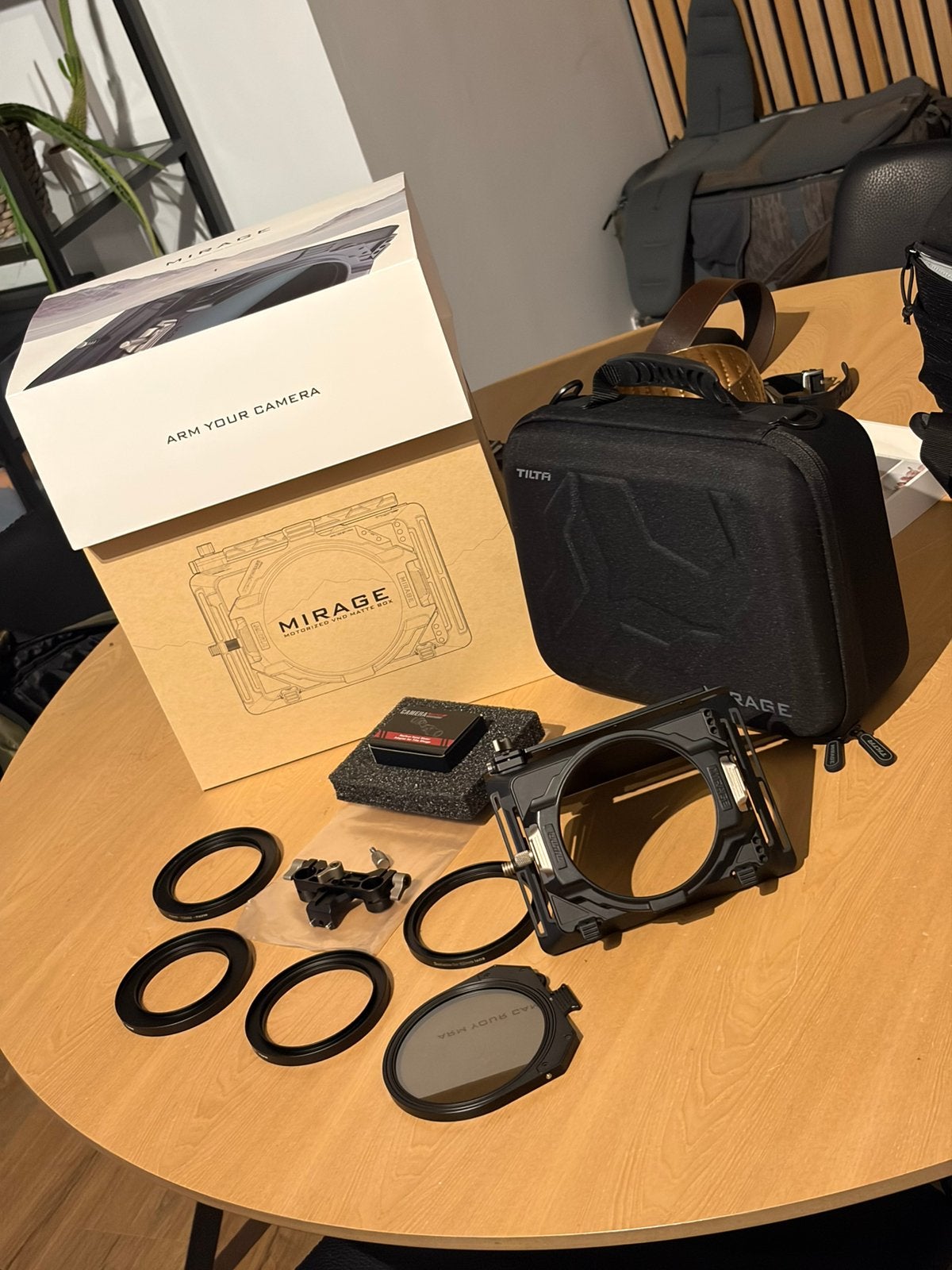 Tilta Mirage Matte Box VND Kit avec filtre ND variable, TV, Hi-fi & Vidéo, Autres marques, 70 à 80 mm, Enlèvement, Utilisé