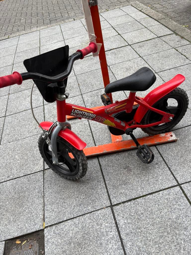 2 kinder fiets €30  (voor 2-4 jaar oud), Fietsen en Brommers, Ophalen, Gebruikt, 14 inch of minder, Handrem