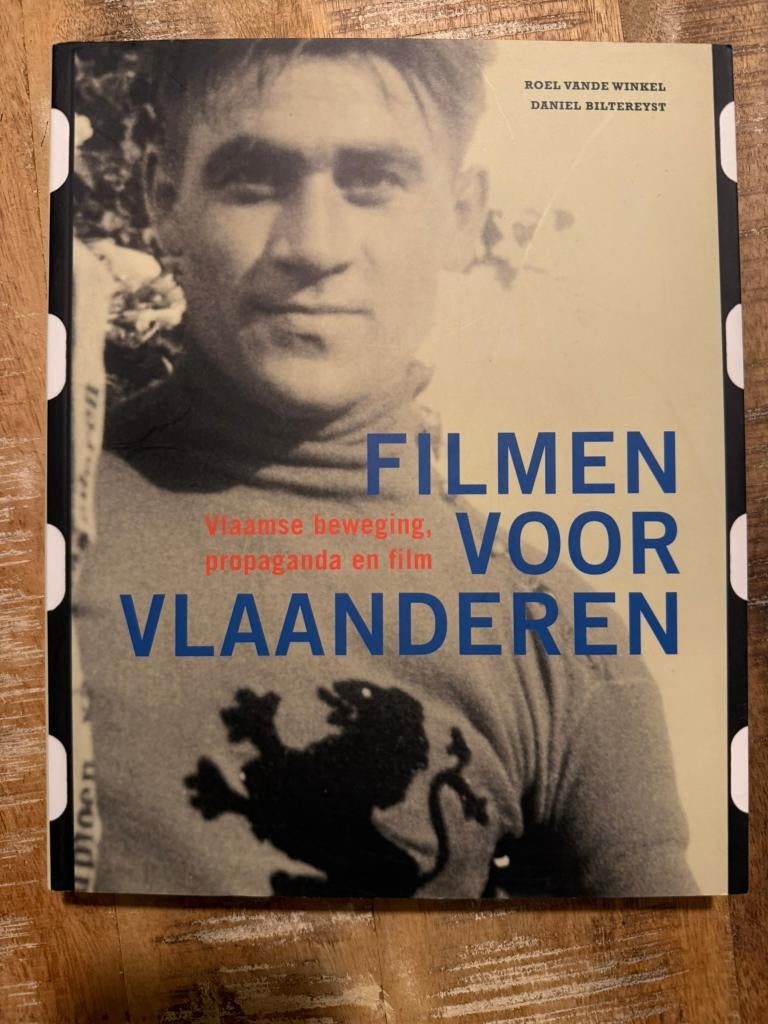 Filmen voor Vlaanderen, Vlaamse beweging, propaganda en film, Boeken, Film, Tv en Media, Zo goed als nieuw, Vakgebied of Filmindustrie
