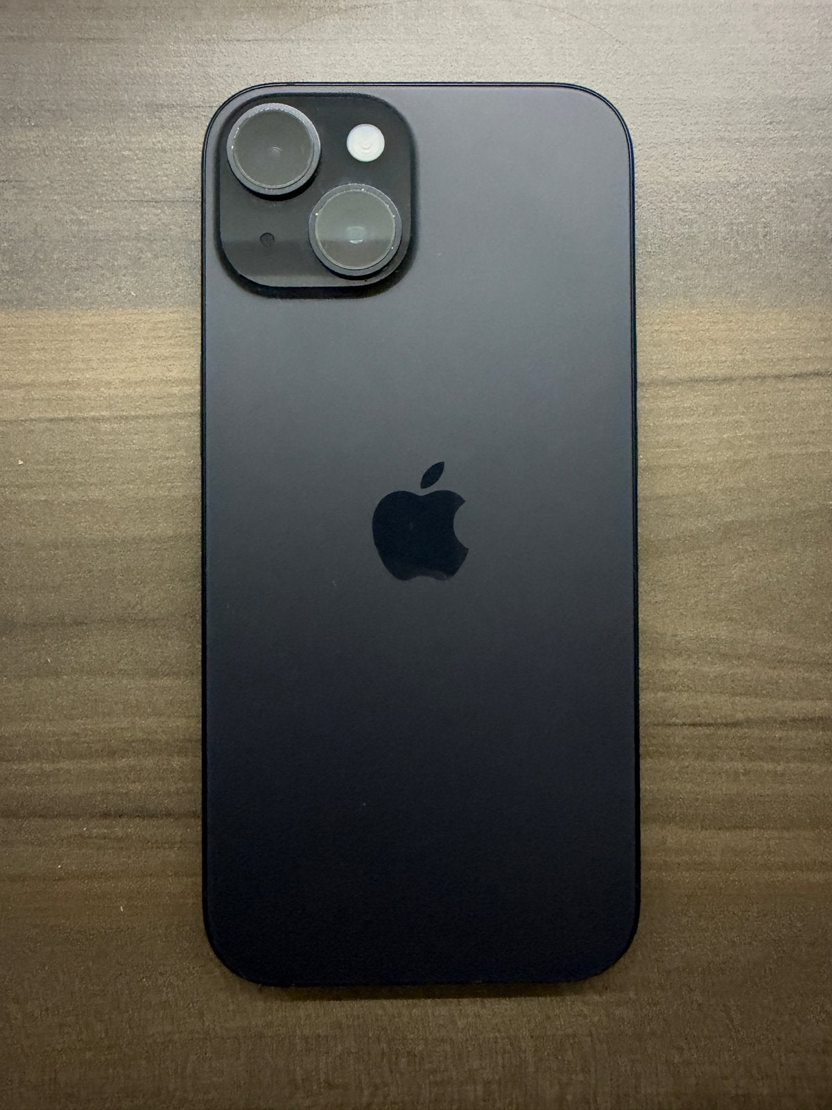 Iphone 15 128gb black 100% met apple silicone hoesje, Ophalen, IPhone 15, Zwart, Zo goed als nieuw