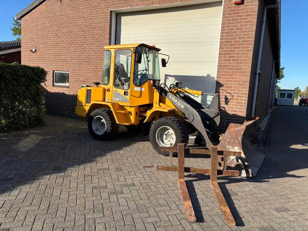 Volvo ZL502C shovel wiellader kniklader, Ophalen