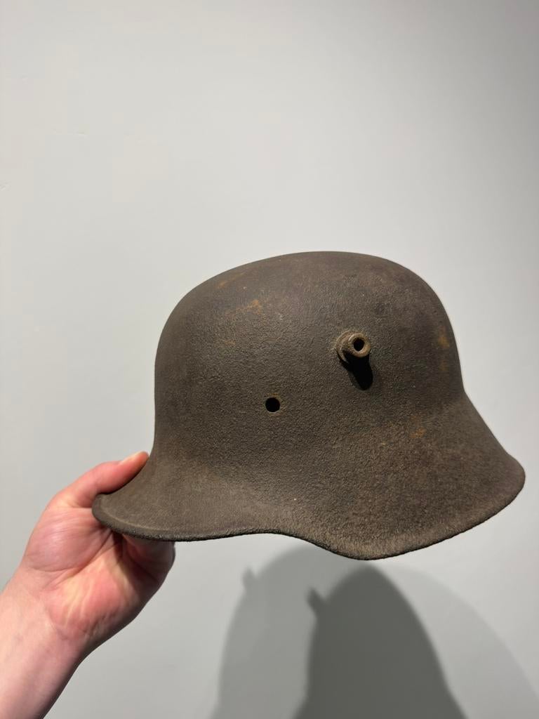 Wo1 Duitse helm, Verzamelen, Ophalen of Verzenden