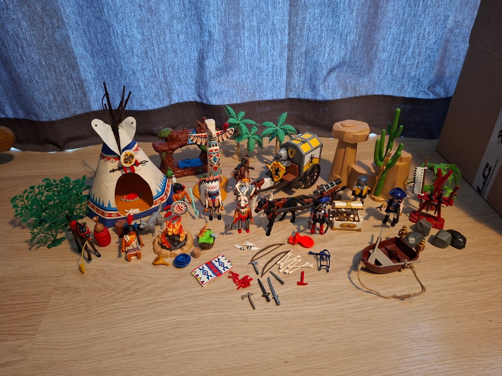 Indianendorp / leeuwenridders playmobil, Kinderen en Baby's, Speelgoed | Playmobil, Ophalen