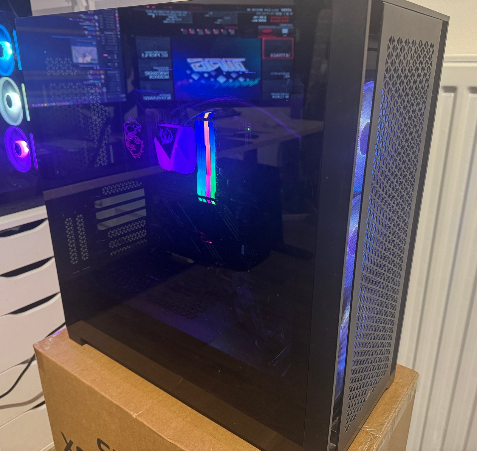 PC Gaming i5-13600K / 32 Go / Z690 / AIO 360 / 850W Gold, Informatique & Logiciels, Enlèvement, Comme neuf