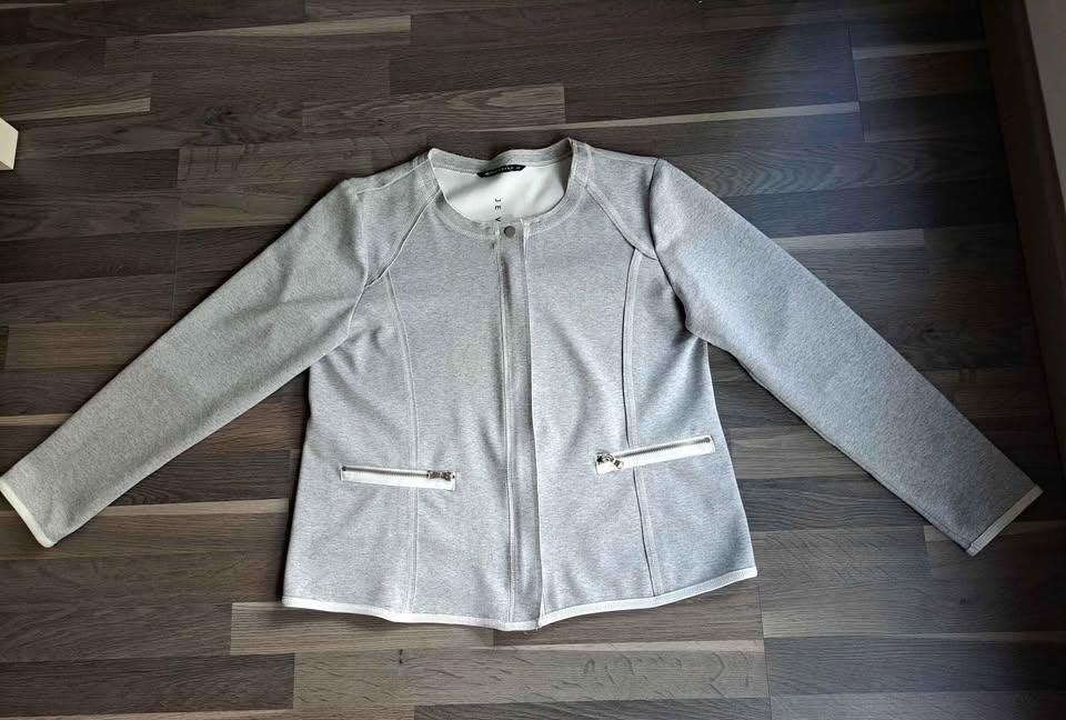 Expresso, sweater jasje, mt 44, nieuw, Kleding | Dames, Expresso, Maat 42/44 (L), Nieuw, Ophalen of Verzenden