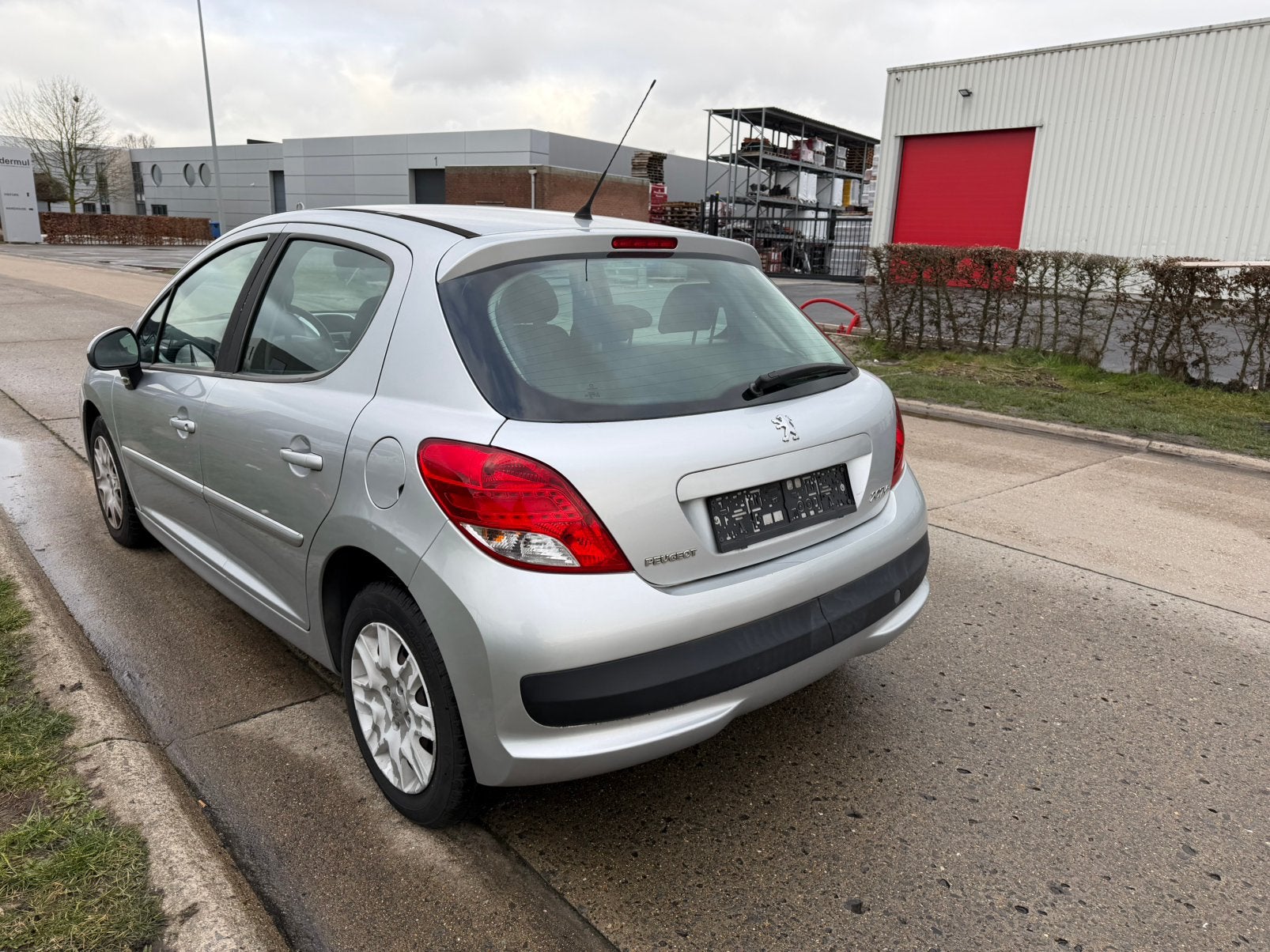 Peugeot 207 , 1.4 benzine 54 Kw,Bj 2013,Euro 5,Airco,5 deurs, Euro 5, Stof, Bedrijf, 145 g/km