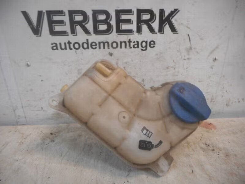 KOELVLOEISTOF RESERVOIR Audi A4 Avant (B6) (8e0121403), Enlèvement ou Envoi, Auto-Union-Straße 1, 85057 Ingolstadt, DE, Info@audi.de