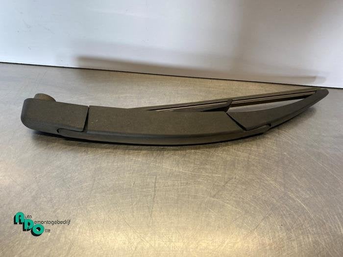 Bras essuie-glace arrière d'un Citroen C4 Cactus (C4 Cactus, -, 3 mois de garantie, Utilisé, -